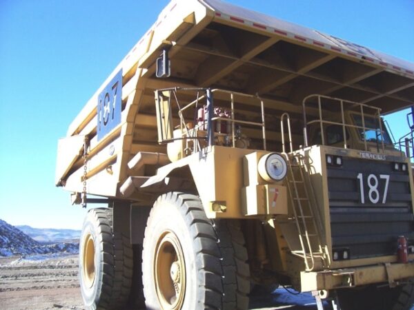Caterpillar 789 Off-Highway Truck - Image 5