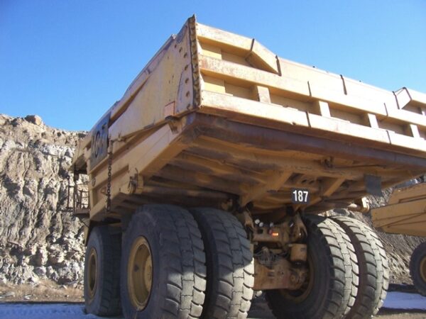 Caterpillar 789 Off-Highway Truck - Image 6