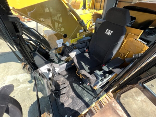 Caterpillar 336GC Excavator - Image 12