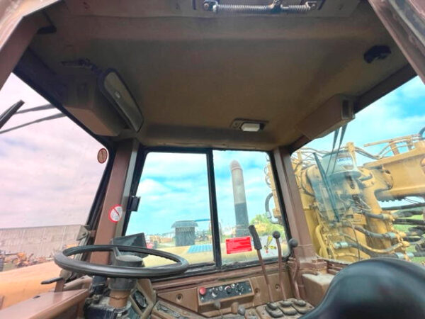 Caterpillar 631E Scraper - Image 10