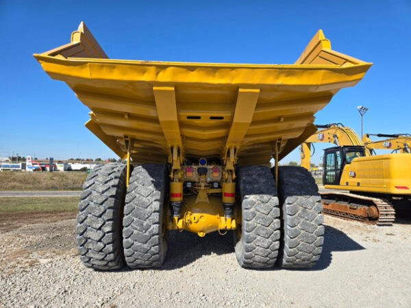 Caterpillar 773G Off-Highway Truck - Image 4