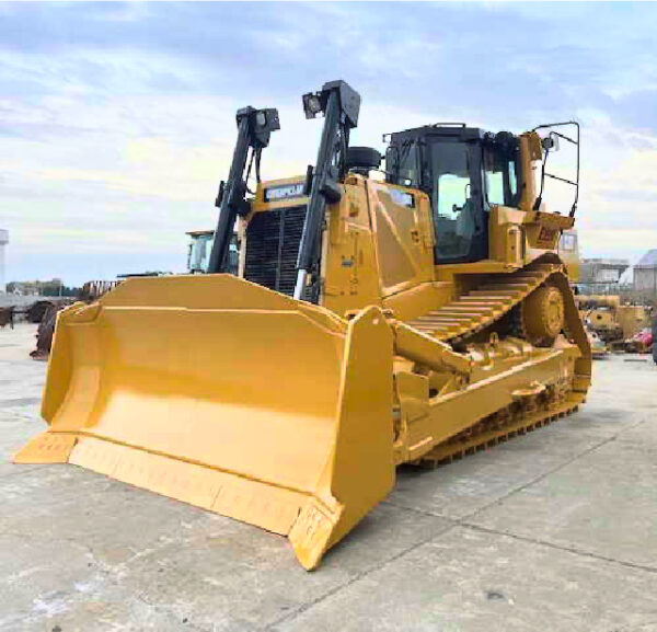 Caterpillar D8T Dozer