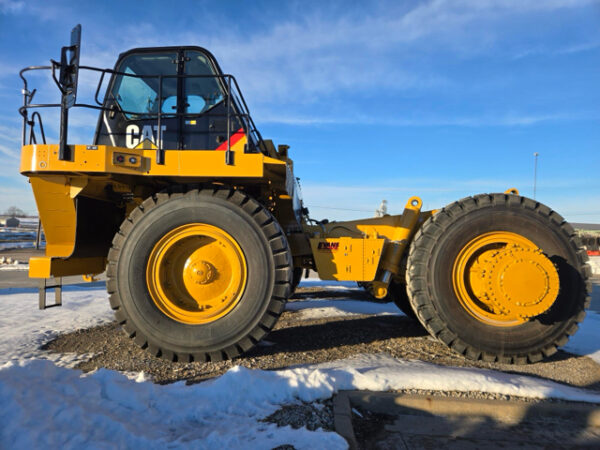 Caterpillar 777F Off-Highway Truck - Image 3