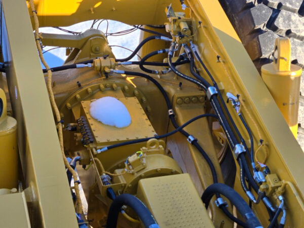 Caterpillar 777F Off-Highway Truck - Image 9