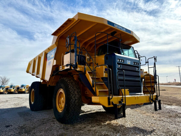 Caterpillar 775G Off-Highway Truck - Image 3