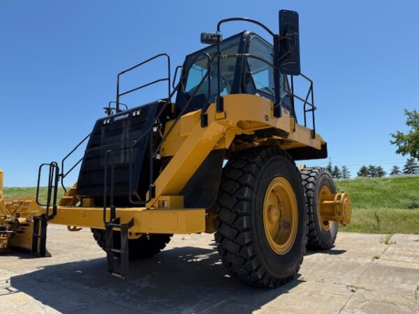 Caterpillar 777F Off-Highway Truck