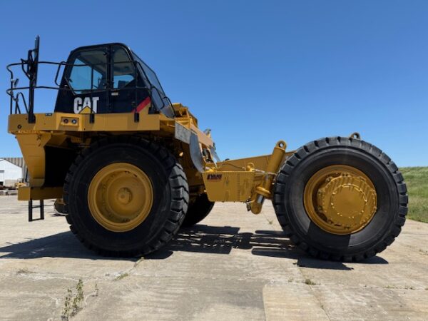 Caterpillar 777F Off-Highway Truck - Image 2