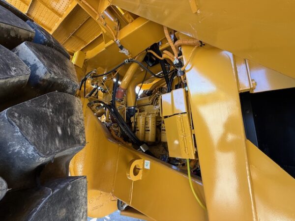 Caterpillar 777F Off-Highway Truck - Image 10