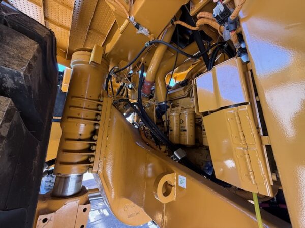 Caterpillar 777F Off-Highway Truck - Image 11