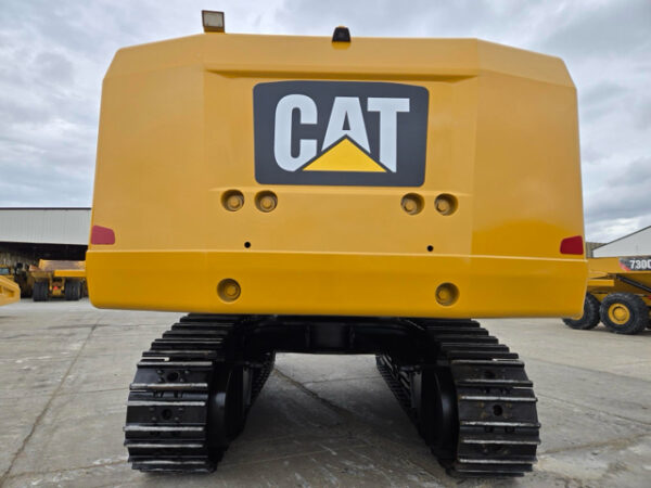 Caterpillar 374FL Excavator - Image 4