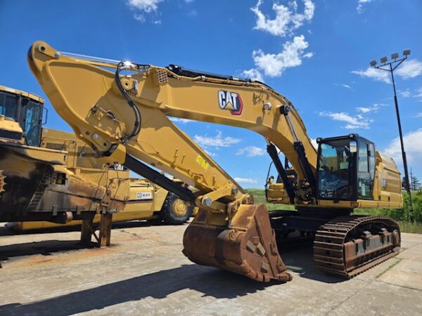 Caterpillar 352 Excavator
