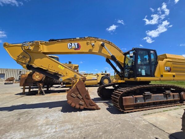 Caterpillar 352 Excavator - Image 2
