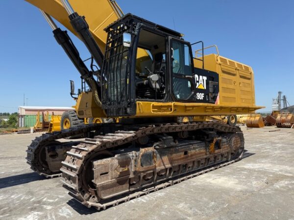 Caterpillar 390FL Excavator - Image 2