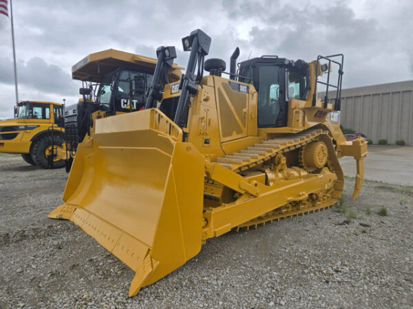 Caterpillar D8T Dozer