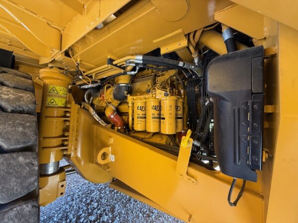 Caterpillar 773G Off-Highway Truck - Image 14