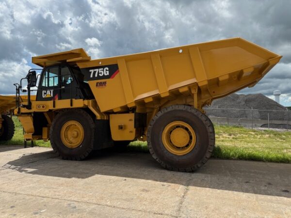 Caterpillar 775G Off-Highway Truck - Image 2