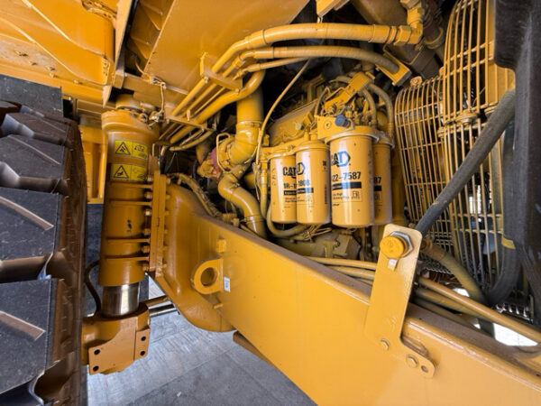 Caterpillar 775G Off-Highway Truck - Image 7