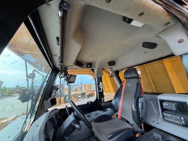 Caterpillar 775G Off-Highway Truck - Image 11