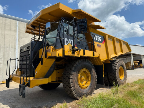 Caterpillar 775G Off-Highway Truck