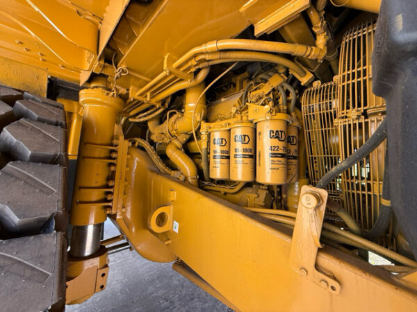 Caterpillar 775G Off-Highway Truck - Image 12