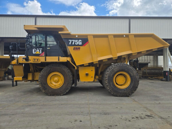 Caterpillar 775G Off-Highway Truck - Image 2