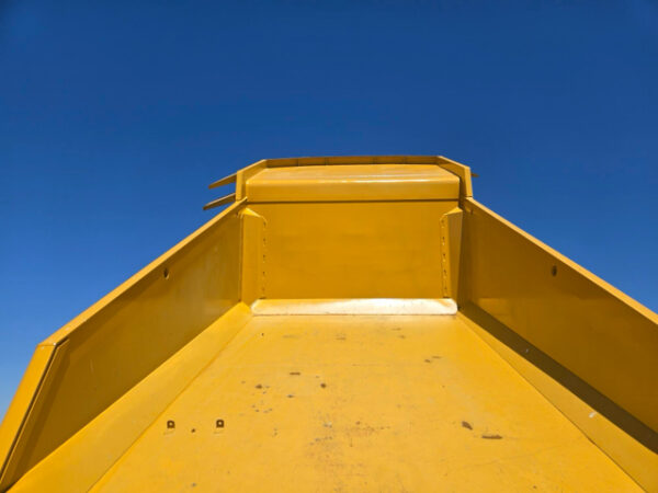Caterpillar 775G Off-Highway Truck - Image 14