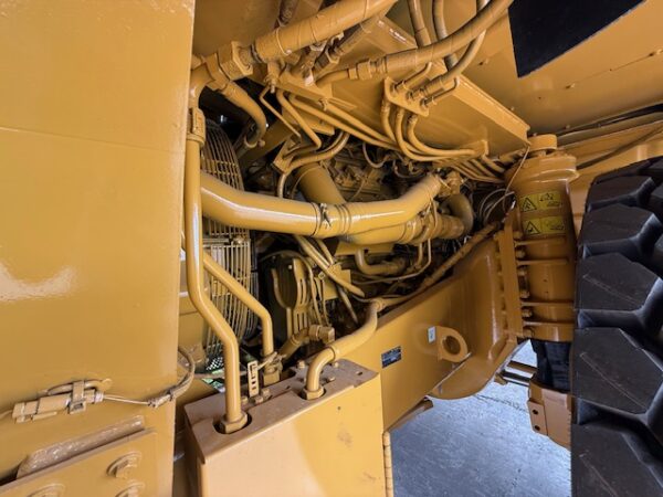 Caterpillar 775G Off-Highway Truck - Image 9