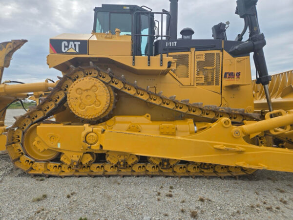 Caterpillar D11T Dozer - Image 7