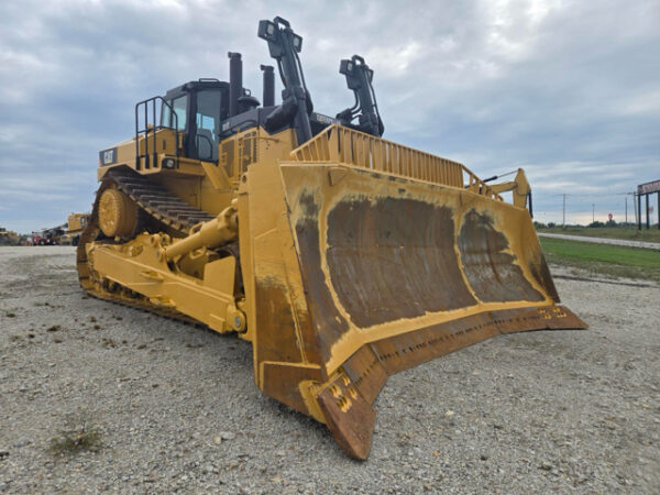 Caterpillar D11T Dozer - Image 8