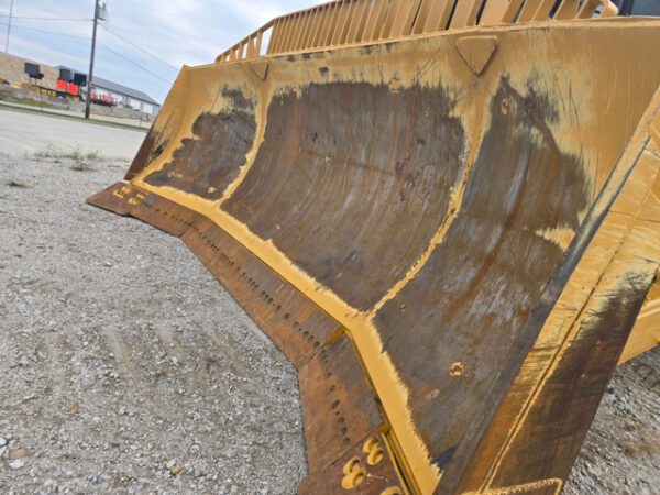 Caterpillar D11T Dozer - Image 10