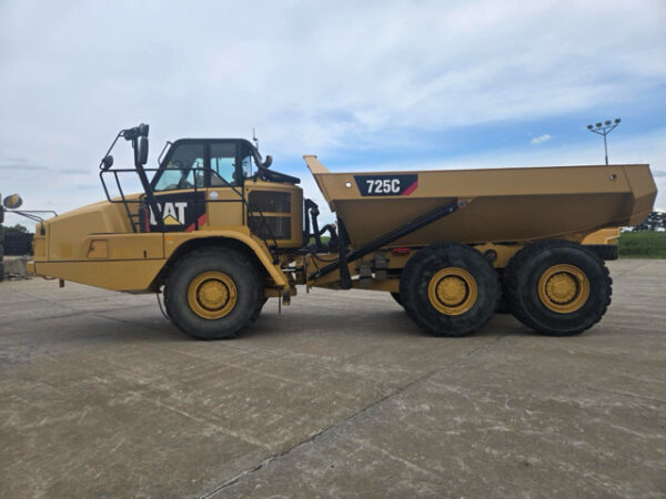 Caterpillar 725C Off-Highway Truck for Sale | Evans Equipment