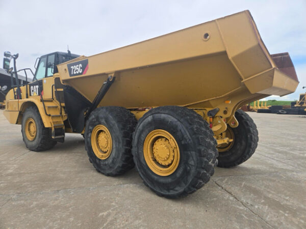 Caterpillar 725C Off-Highway Truck for Sale | Evans Equipment
